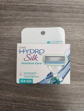 Schick Hydro Silk 5 Sensitive Care Razor Refills New